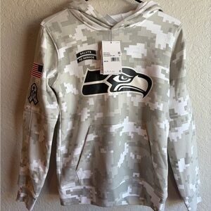 NWT Seattle Seahawks Nike Salute To Service Pullover Hoodie - Boys Medium Camo